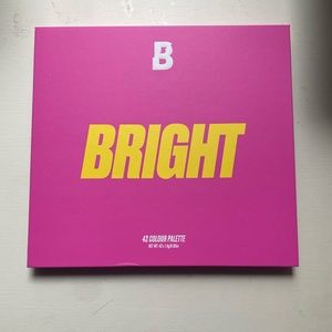 BRAND NEW BEAUTY BAY BRIGHT 42 COLOR PALETTE